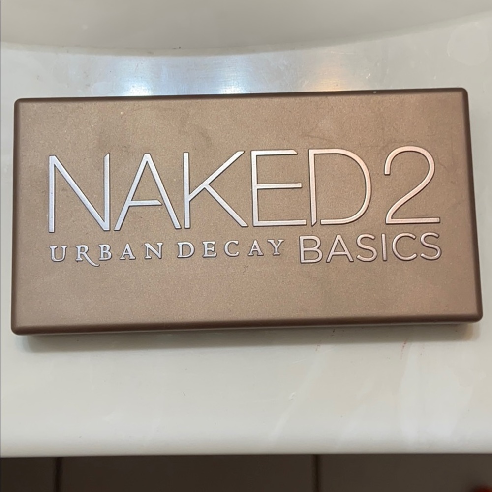 Urban Decay Naked Basics 2